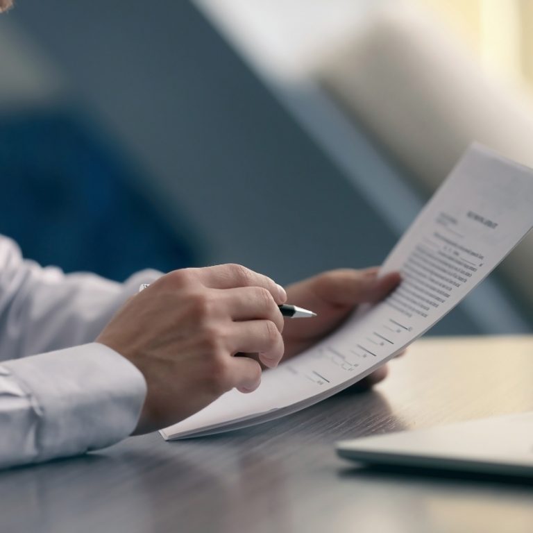 Okres wypowiedzenia – pracodawco, uważaj na te pułapki!